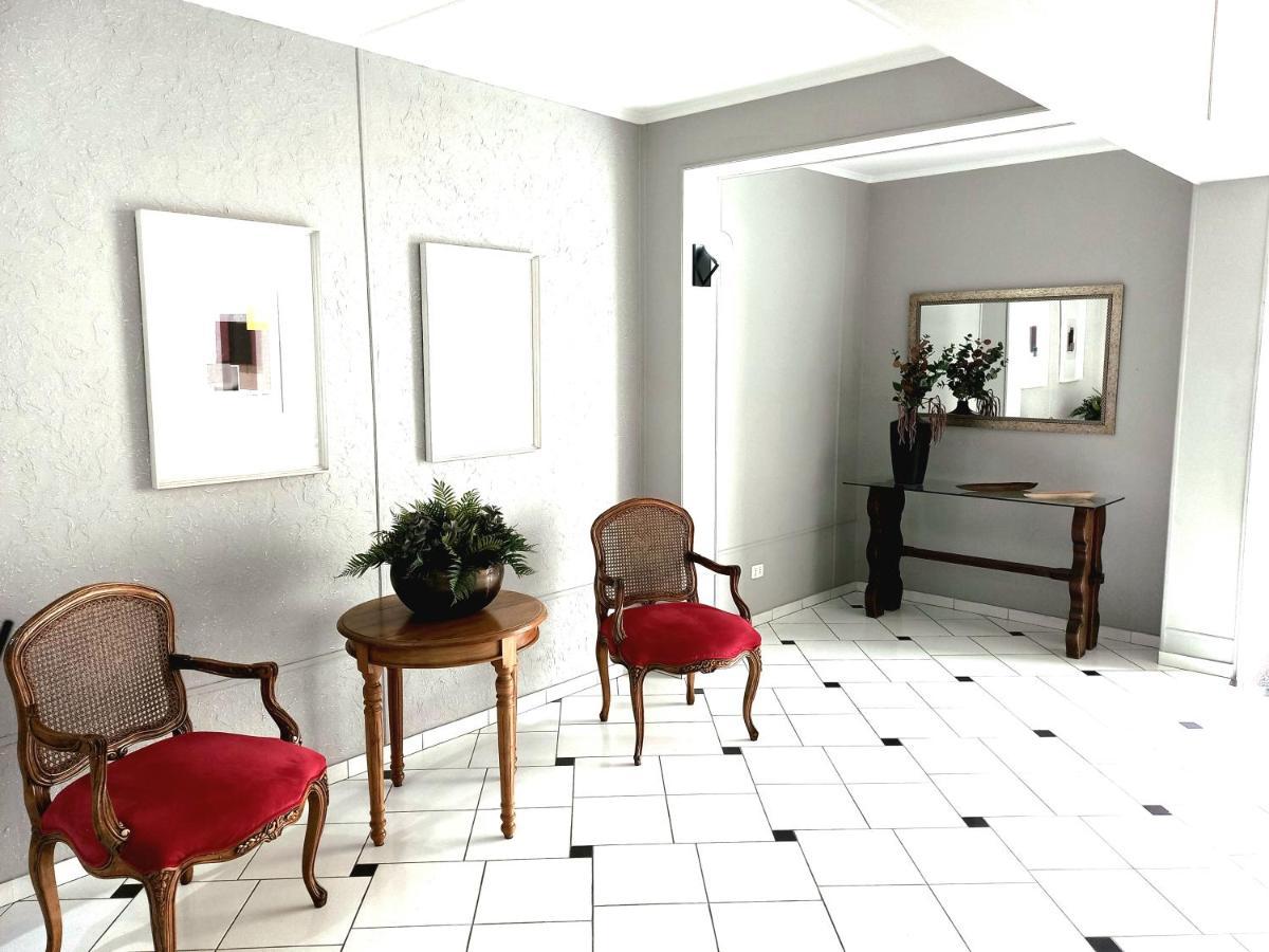 פיראסיסבה Hotel Princeton מראה חיצוני תמונה
